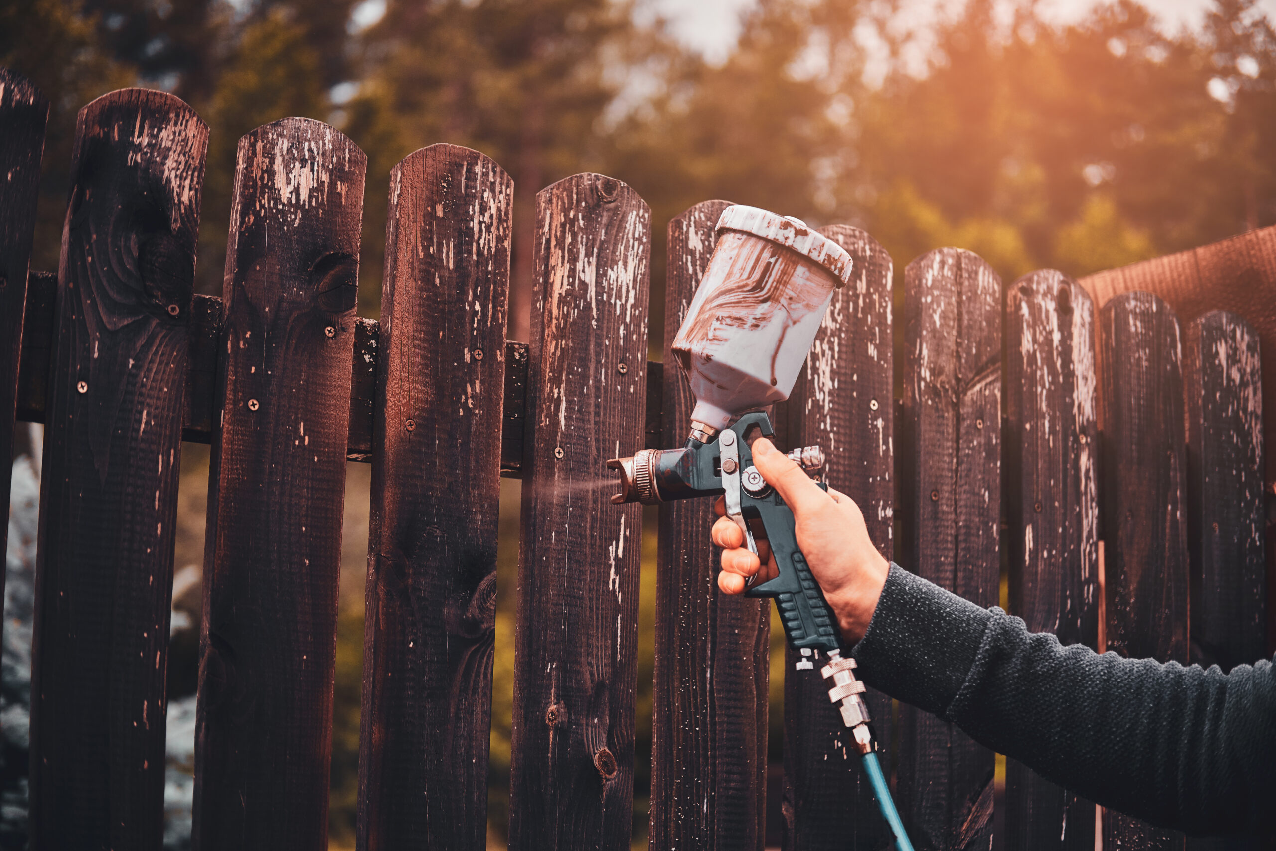 How Should You Maintain Your Wooden Fence?